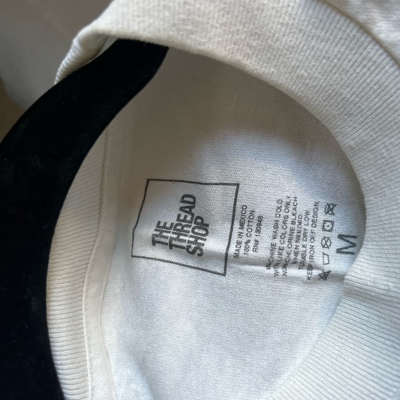 CNCO world tour T-shirt size medium - Picture 3 of 3